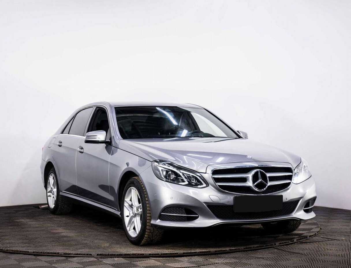 Mercedes-Benz E-Класс с пробегом — 2014 год. Фото: #2