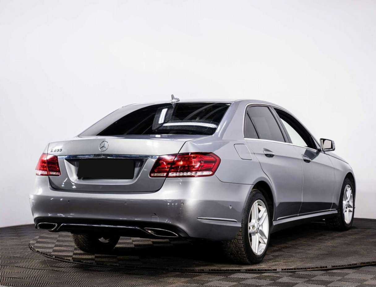 Mercedes-Benz E-Класс с пробегом — 2014 год. Фото: #5