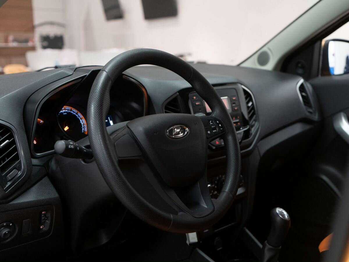 Lada (ВАЗ) XRAY с пробегом — 2019 год. Фото: #4