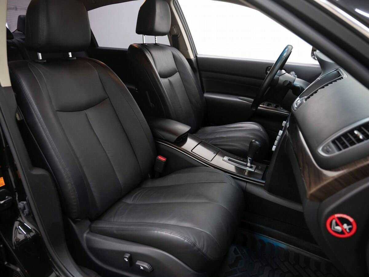 Nissan Teana с пробегом — 2012 год. Фото: #10