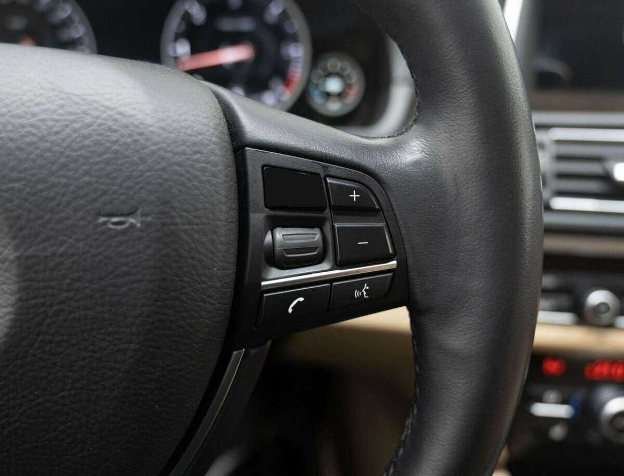 BMW 5 серии с пробегом — 2015 год. Фото: #18