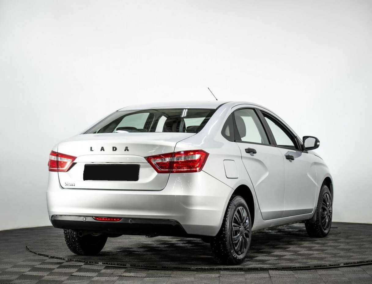 Lada (ВАЗ) Vesta с пробегом — 2020 год. Фото: #3