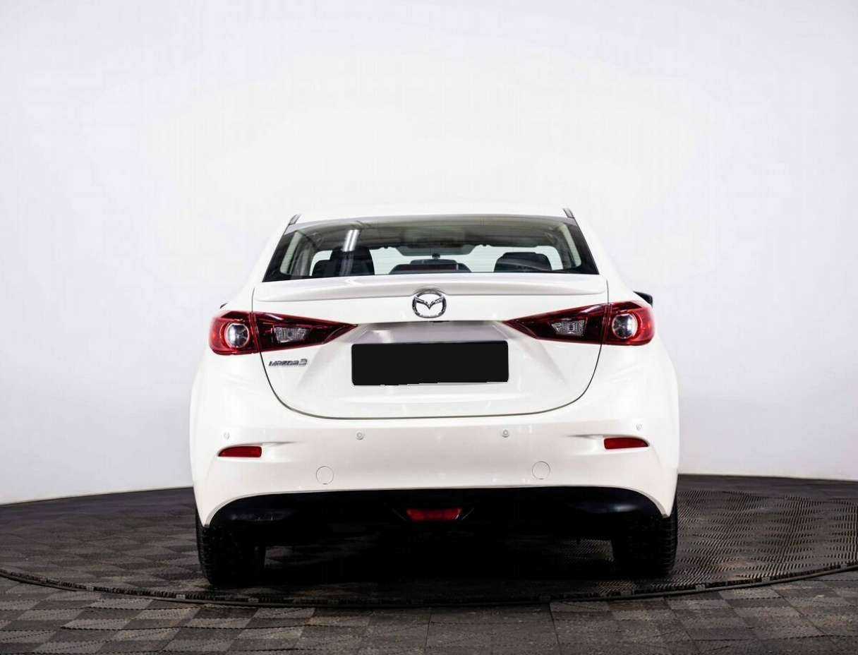 Mazda 3 с пробегом — 2013 год. Фото: #4