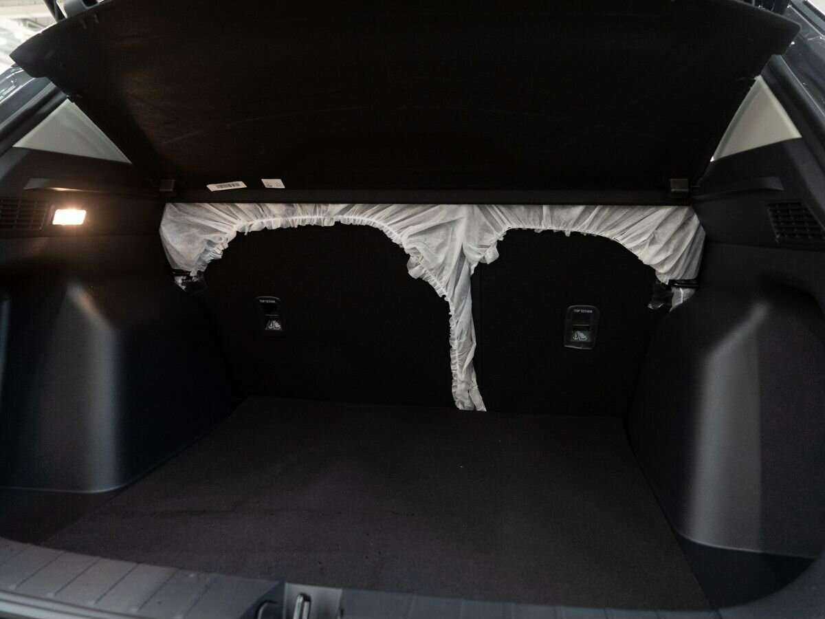 Geely Coolray с пробегом — 2023 год. Фото: #7