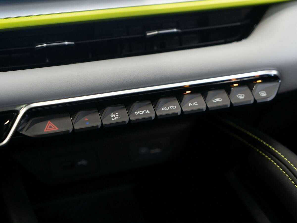 Geely Coolray с пробегом — 2023 год. Фото: #13