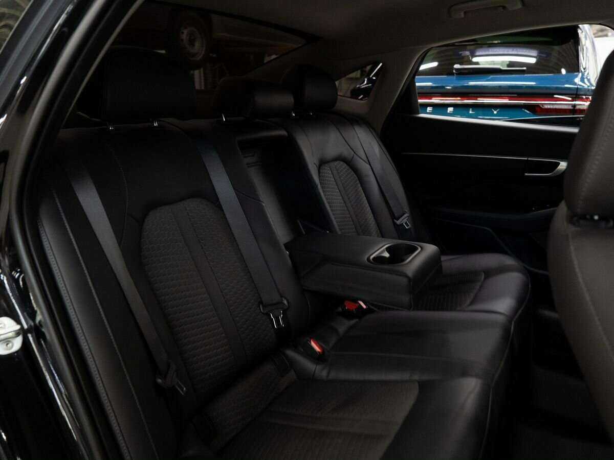 Hyundai Sonata с пробегом — 2020 год. Фото: #7