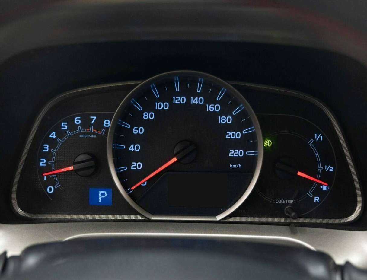 Toyota RAV4 с пробегом — 2013 год. Фото: #17