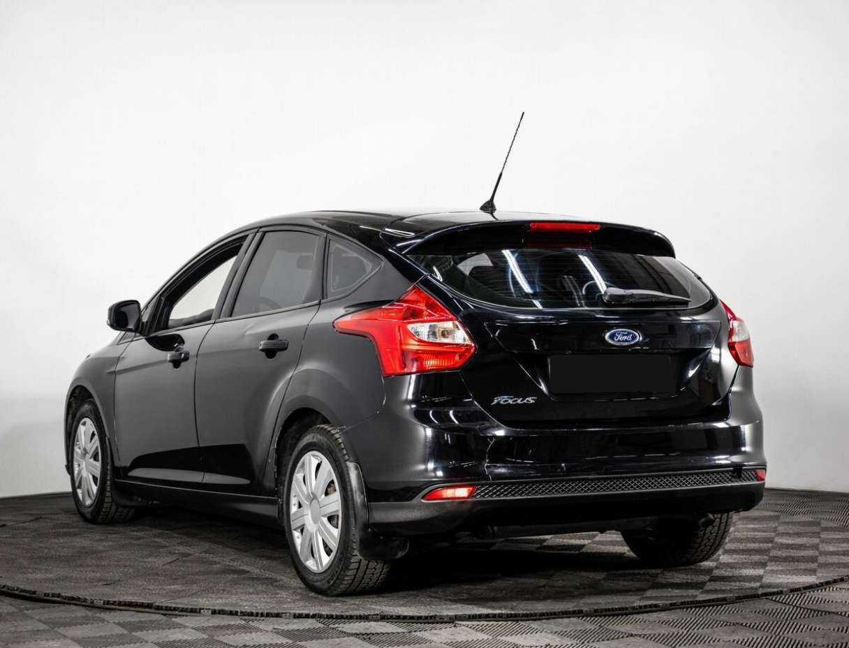 Ford Focus с пробегом — 2013 год. Фото: #5