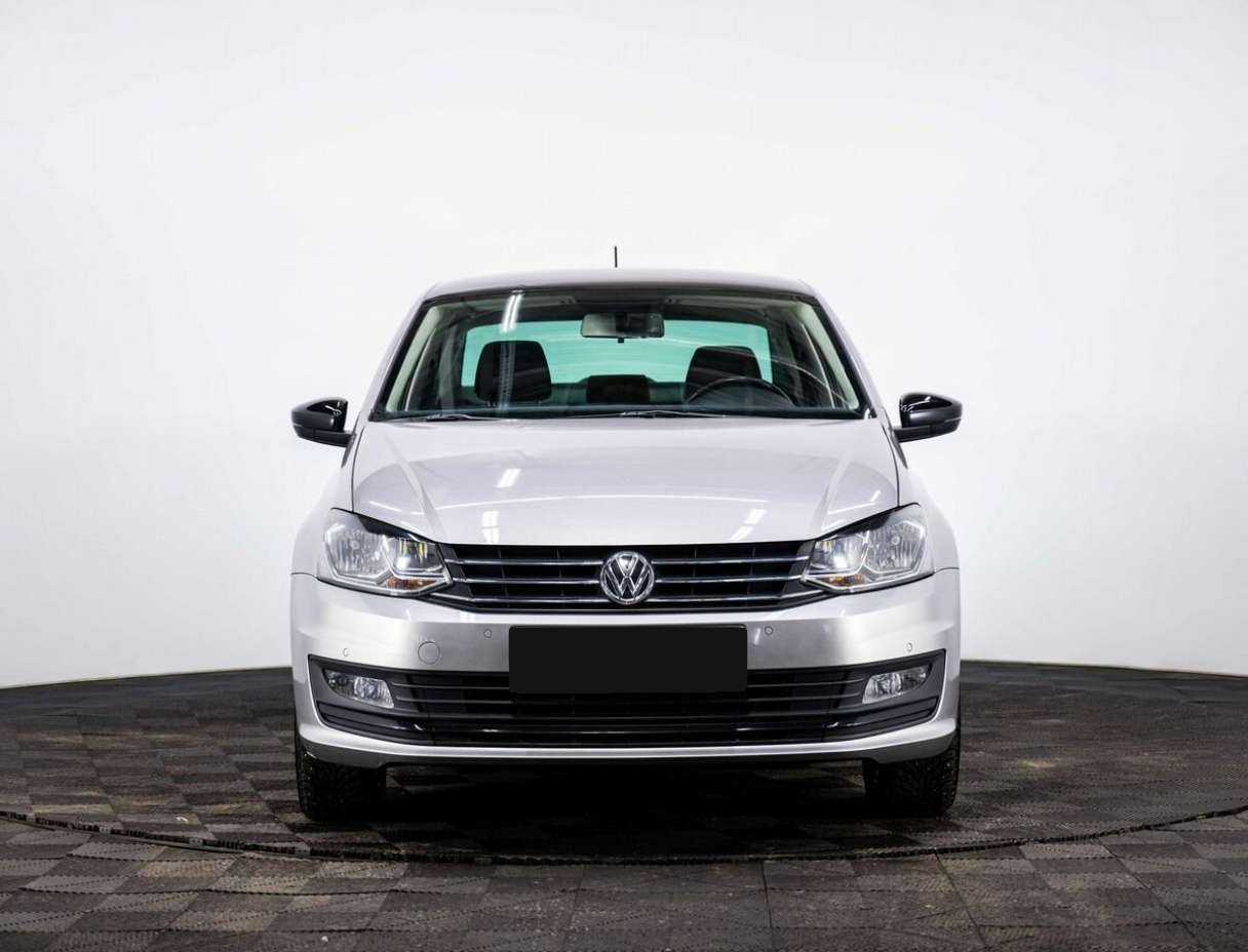 Volkswagen Polo с пробегом — 2018 год. Фото: #1