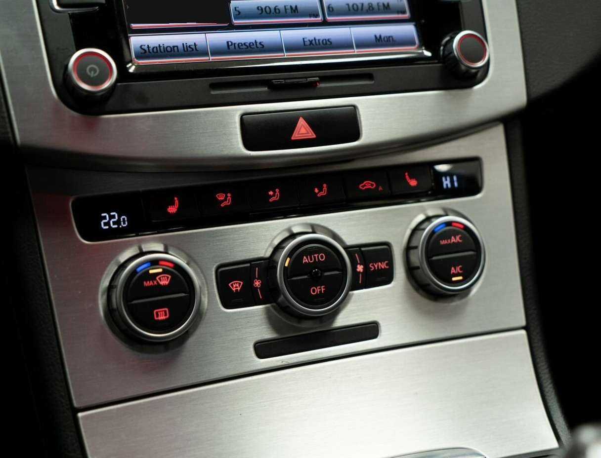 Volkswagen Passat с пробегом — 2013 год. Фото: #15