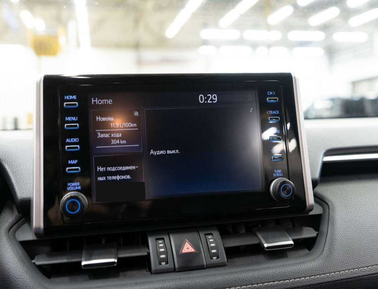 Toyota RAV4 с пробегом — 2020 год. Фото: #9