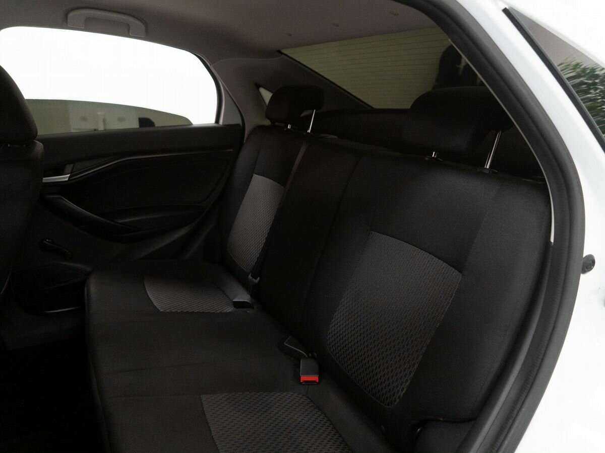 Lada (ВАЗ) Vesta с пробегом — 2021 год. Фото: #6