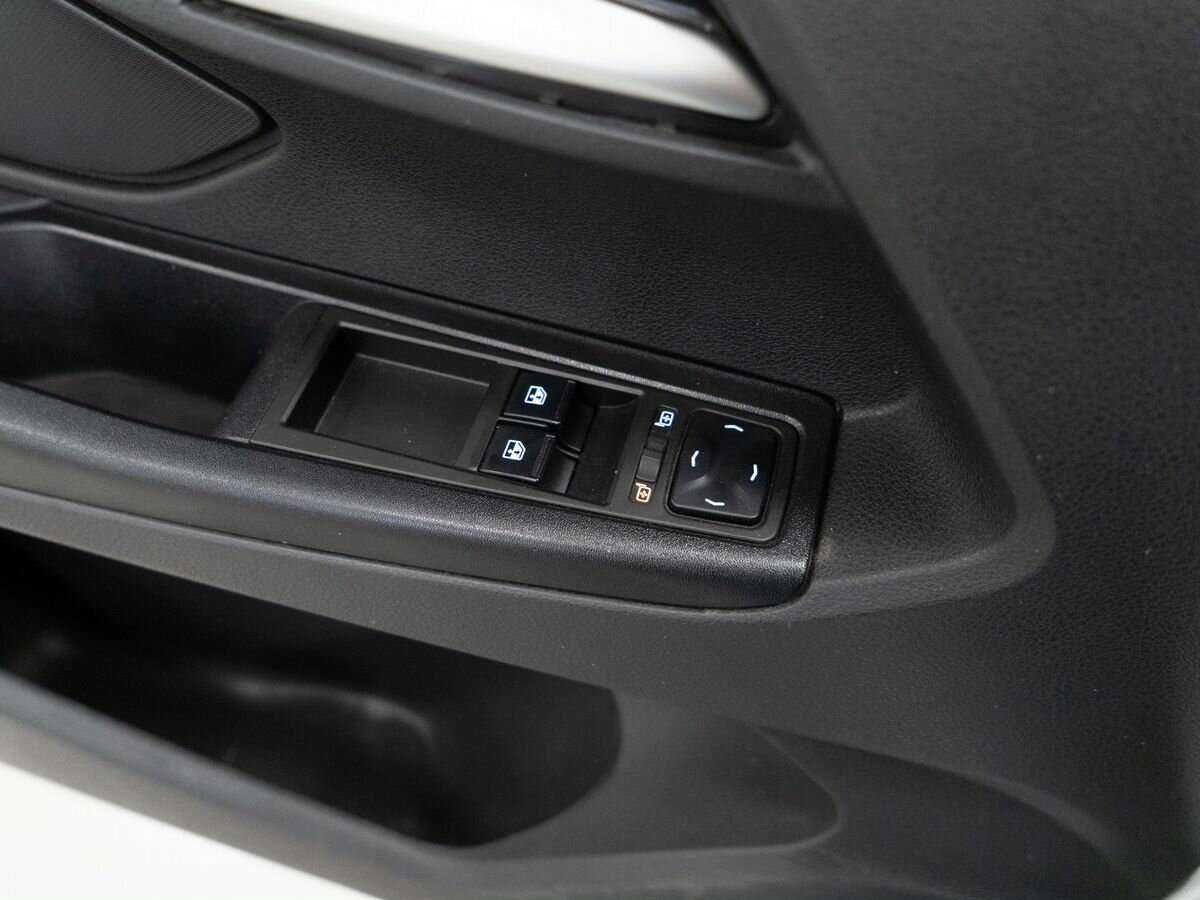 Lada (ВАЗ) Vesta с пробегом — 2021 год. Фото: #13