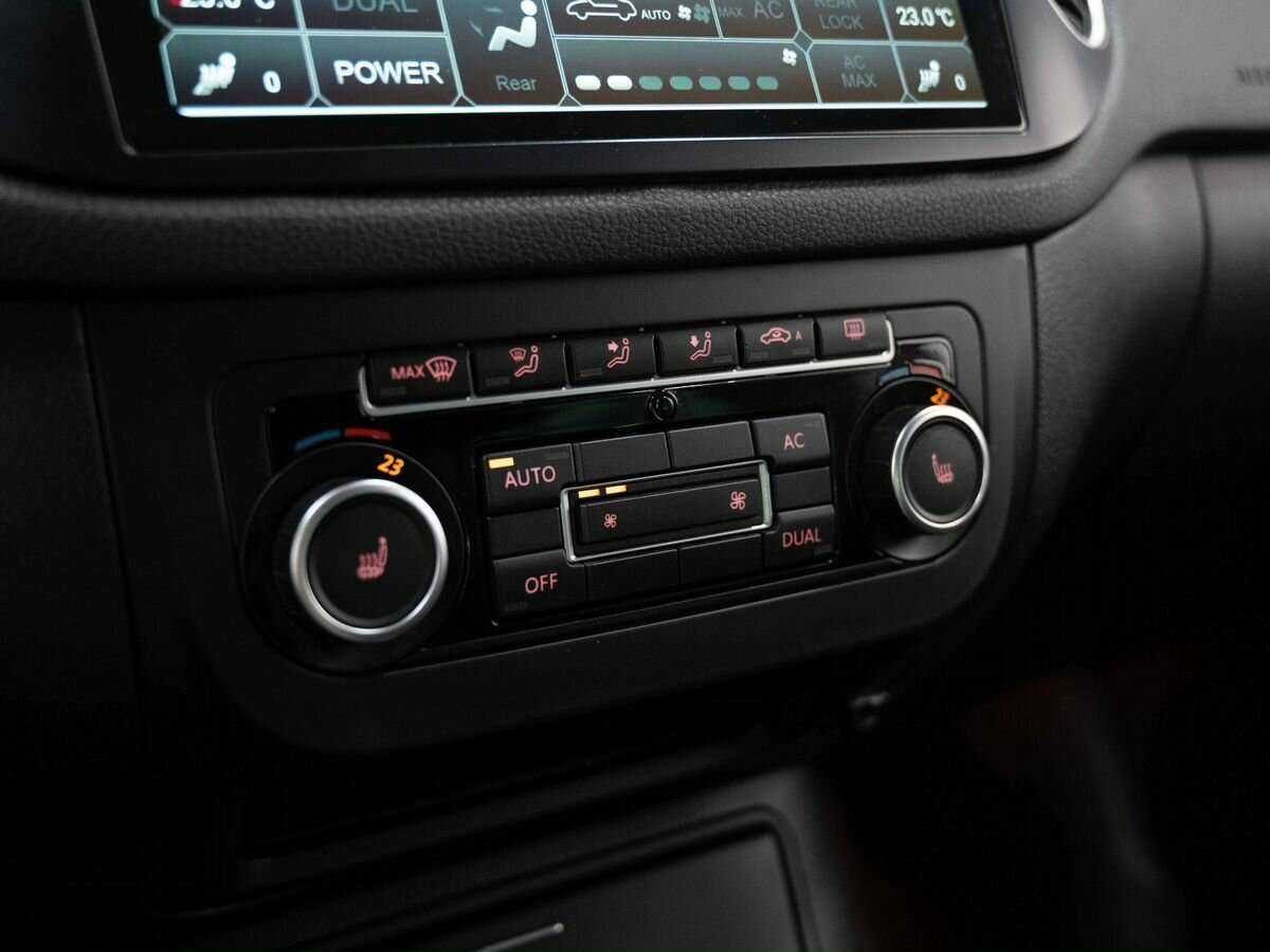 Volkswagen Tiguan с пробегом — 2012 год. Фото: #18