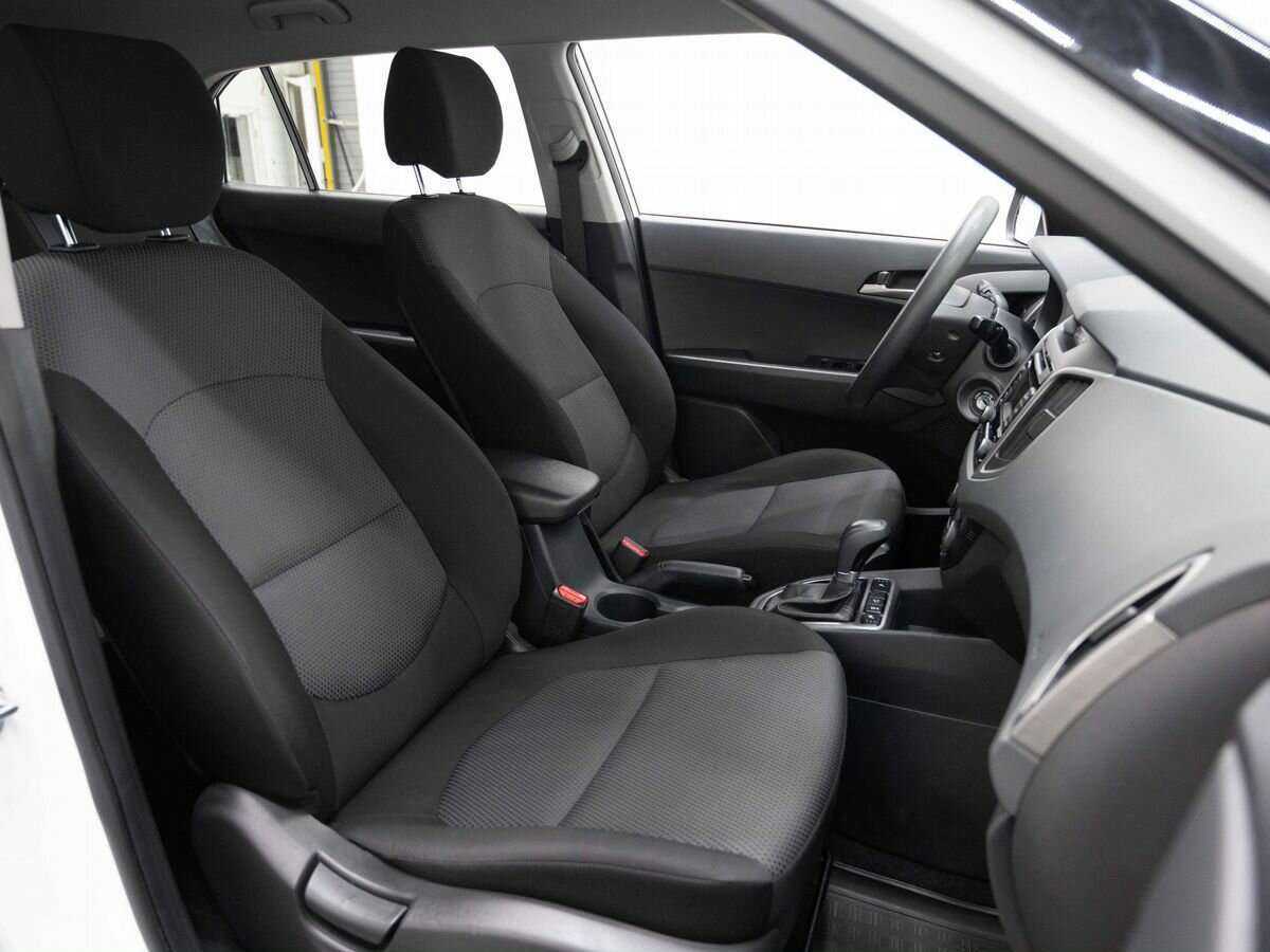 Hyundai Creta с пробегом — 2016 год. Фото: #11