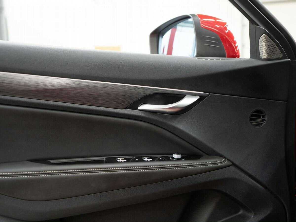 Geely Tugella с пробегом — 2021 год. Фото: #17