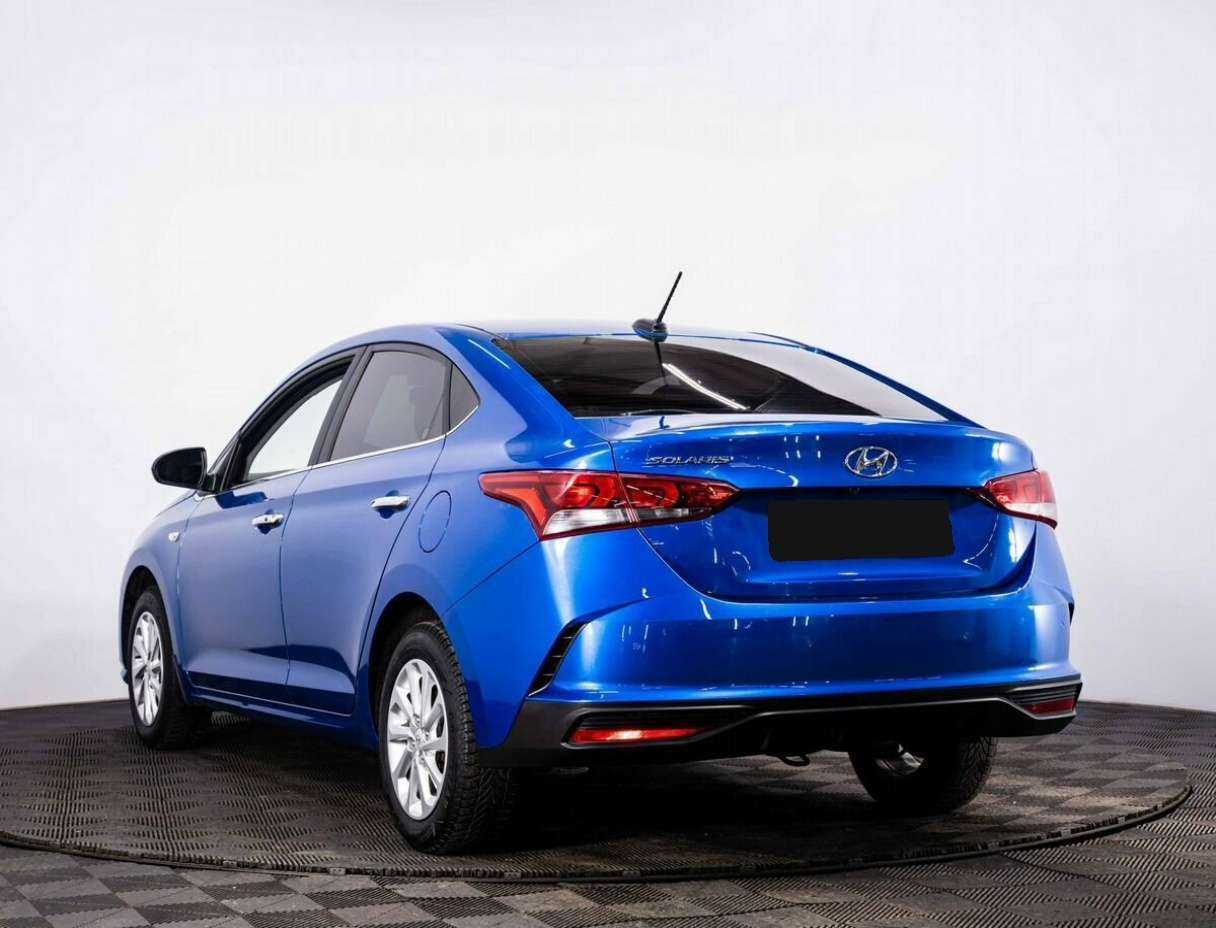 Hyundai Solaris с пробегом — 2021 год. Фото: #3