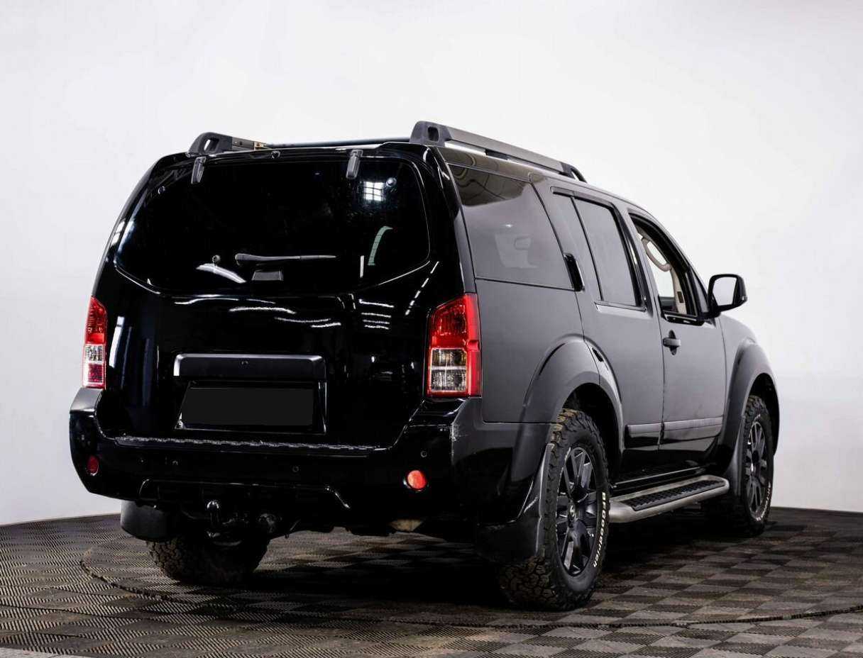 Nissan Pathfinder с пробегом — 2013 год. Фото: #5
