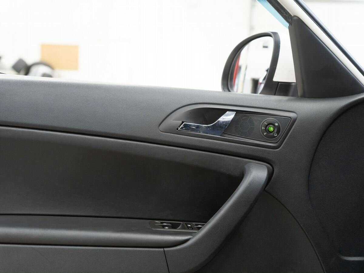 Skoda Yeti с пробегом — 2013 год. Фото: #14