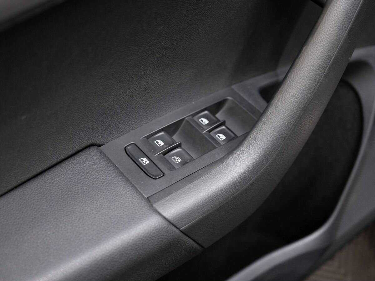 Skoda Octavia с пробегом — 2017 год. Фото: #15