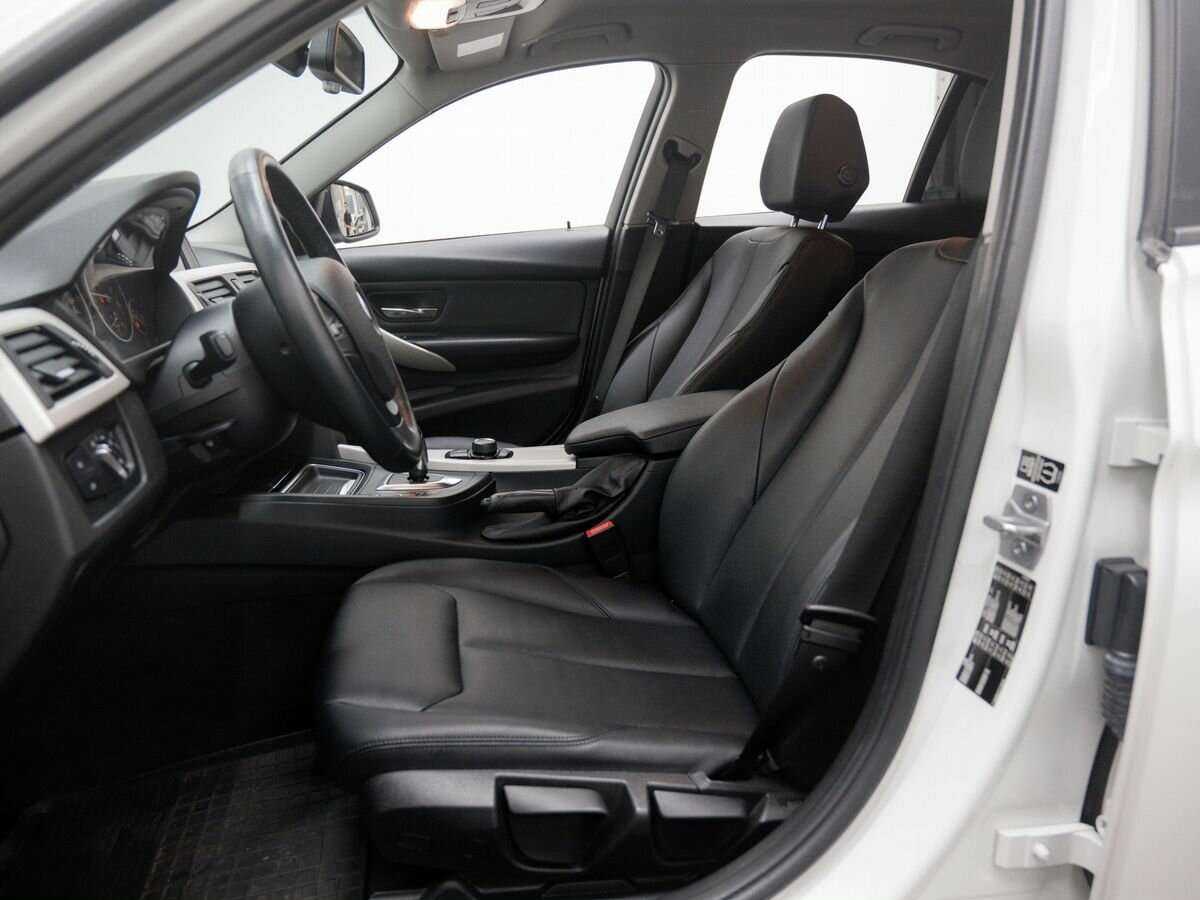 BMW 3 серии с пробегом — 2014 год. Фото: #13