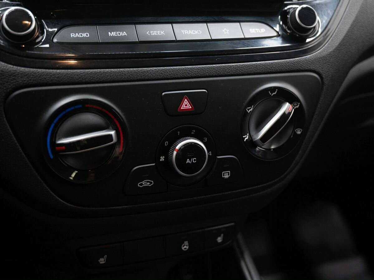 Hyundai Solaris с пробегом — 2021 год. Фото: #19