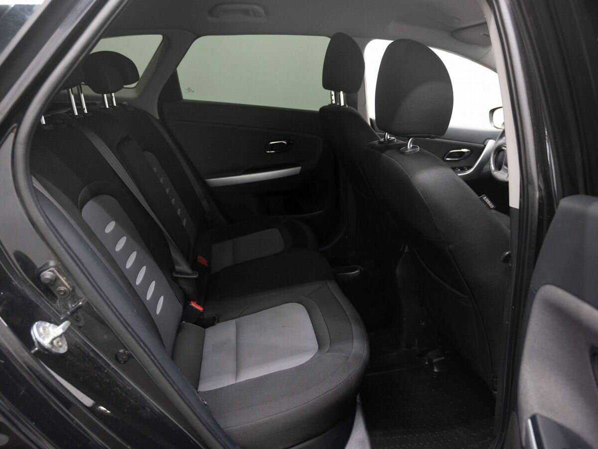 Kia Ceed с пробегом — 2012 год. Фото: #7