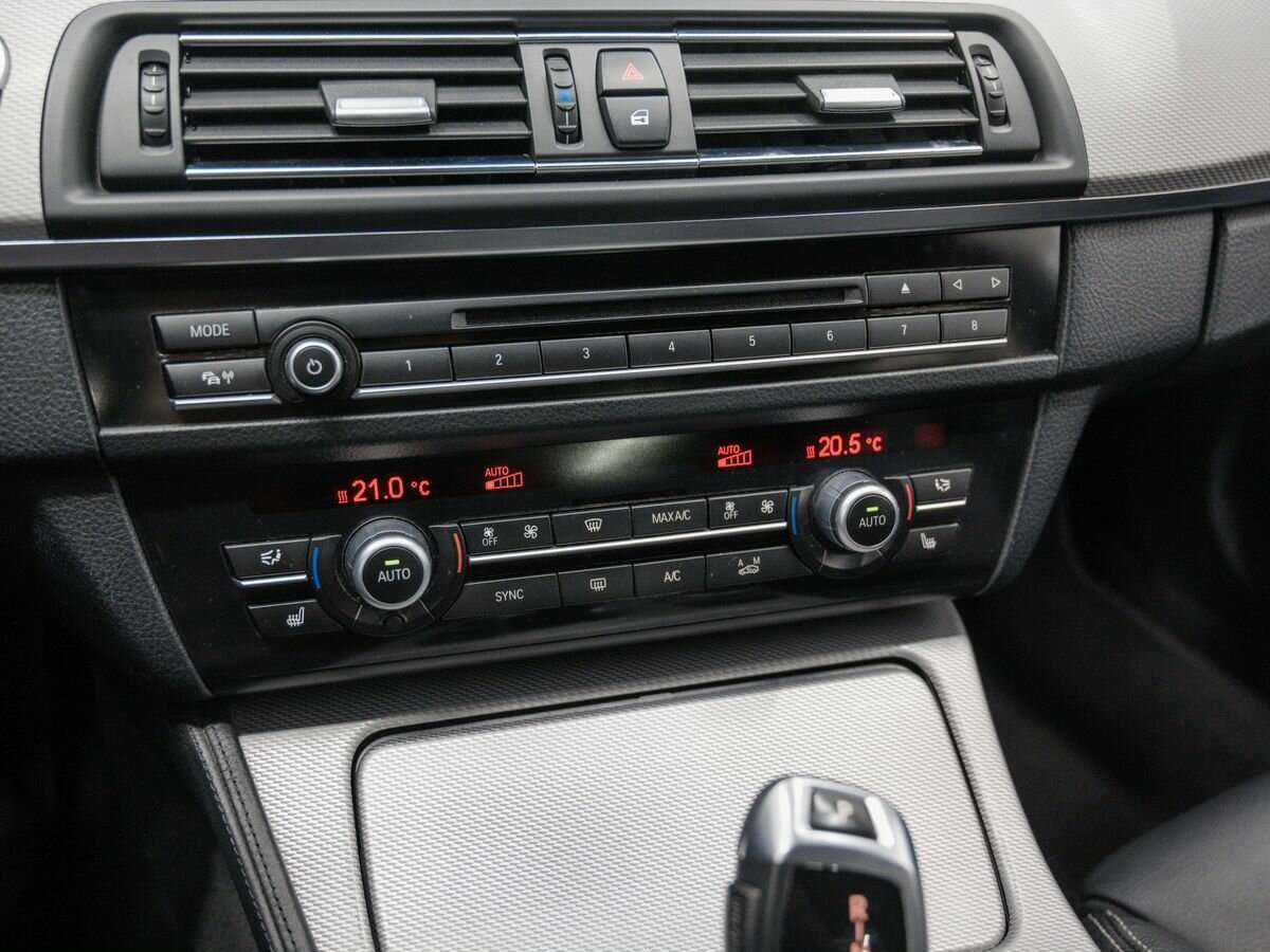 BMW 5 серии с пробегом — 2014 год. Фото: #20