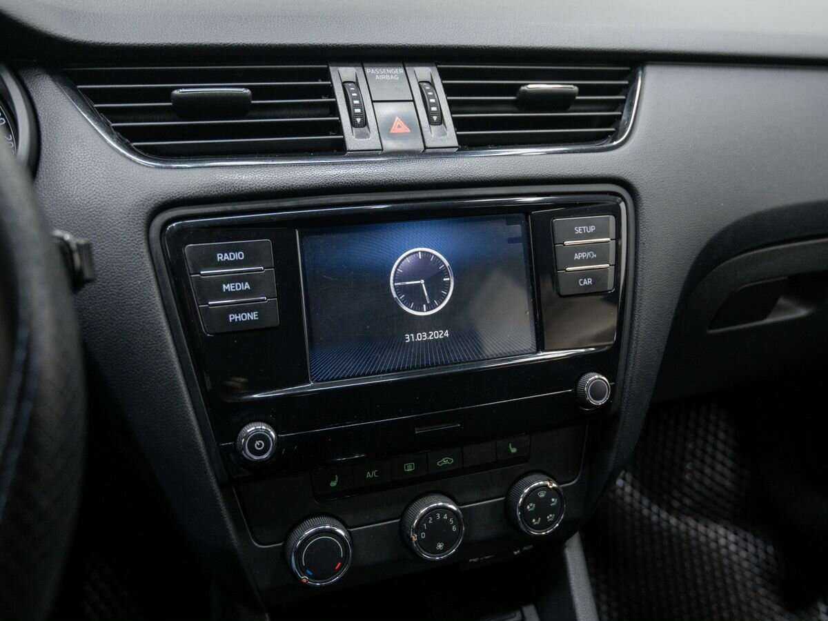 Skoda Octavia с пробегом — 2017 год. Фото: #19