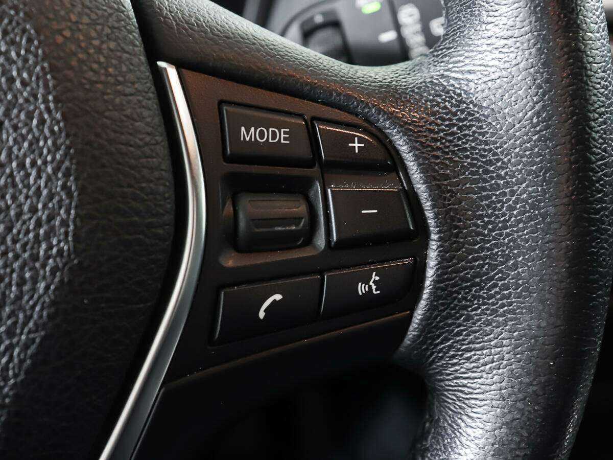 BMW 1 серии с пробегом — 2017 год. Фото: #12