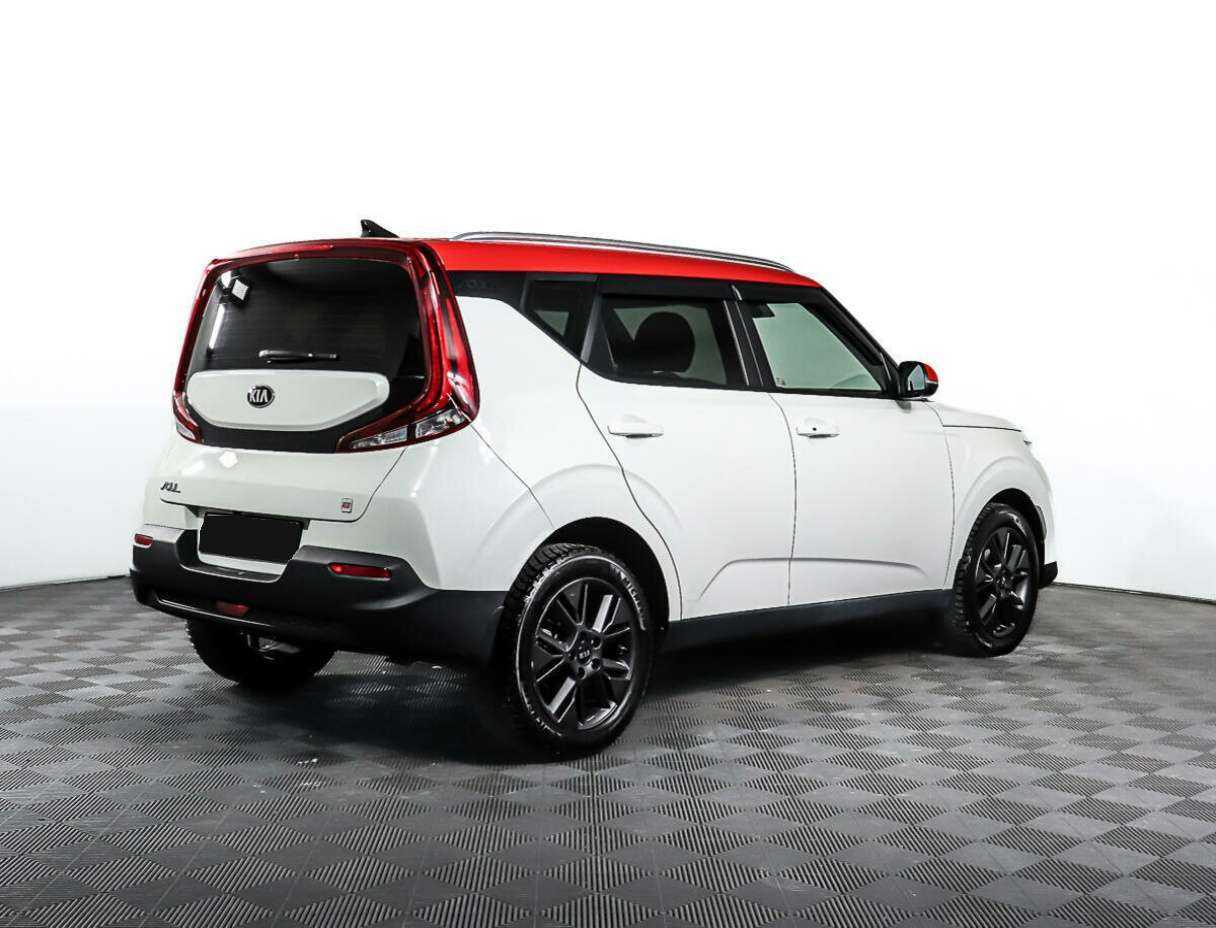 Kia Soul с пробегом — 2021 год. Фото: #4