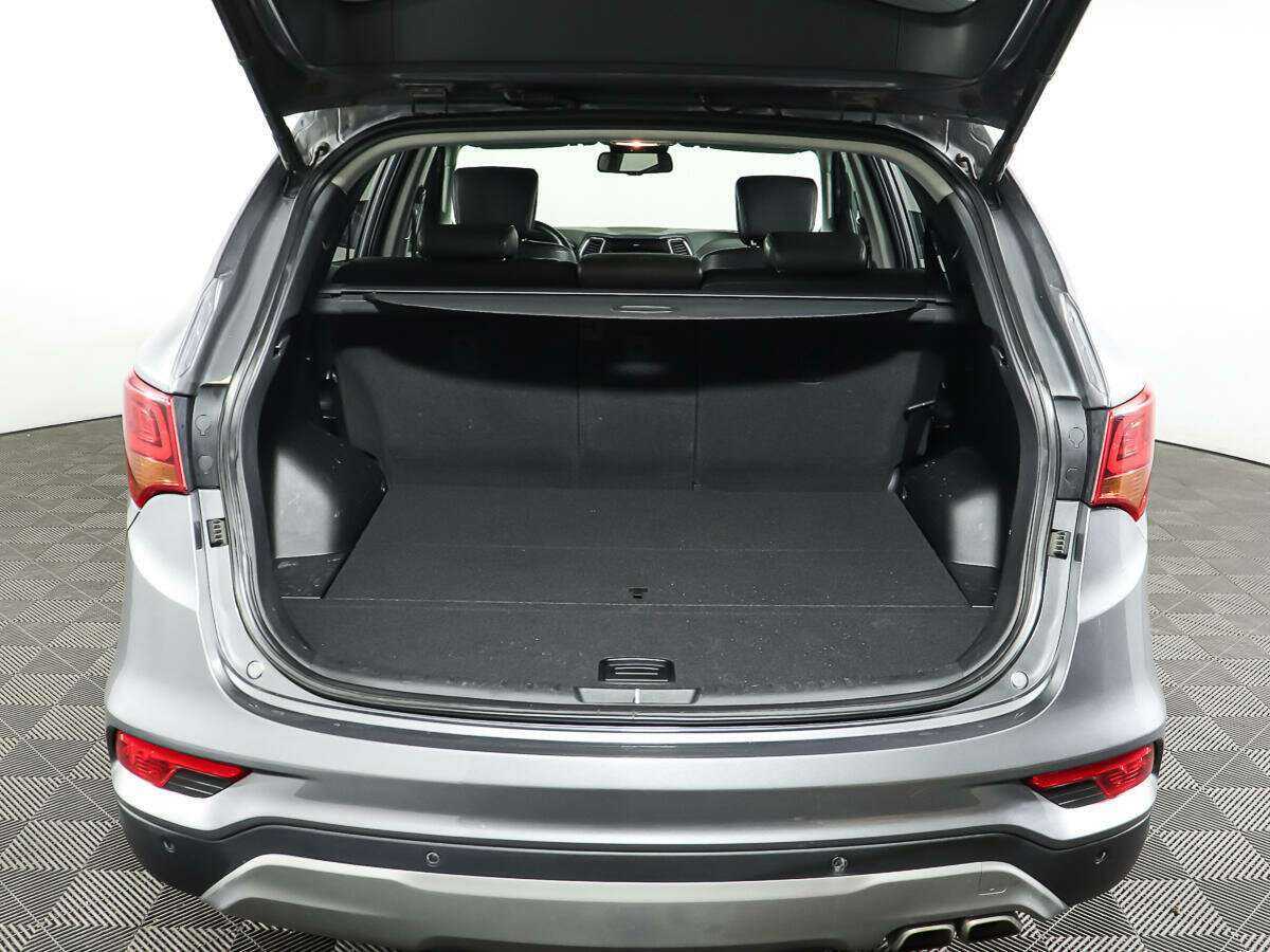 Hyundai Santa Fe с пробегом — 2016 год. Фото: #8