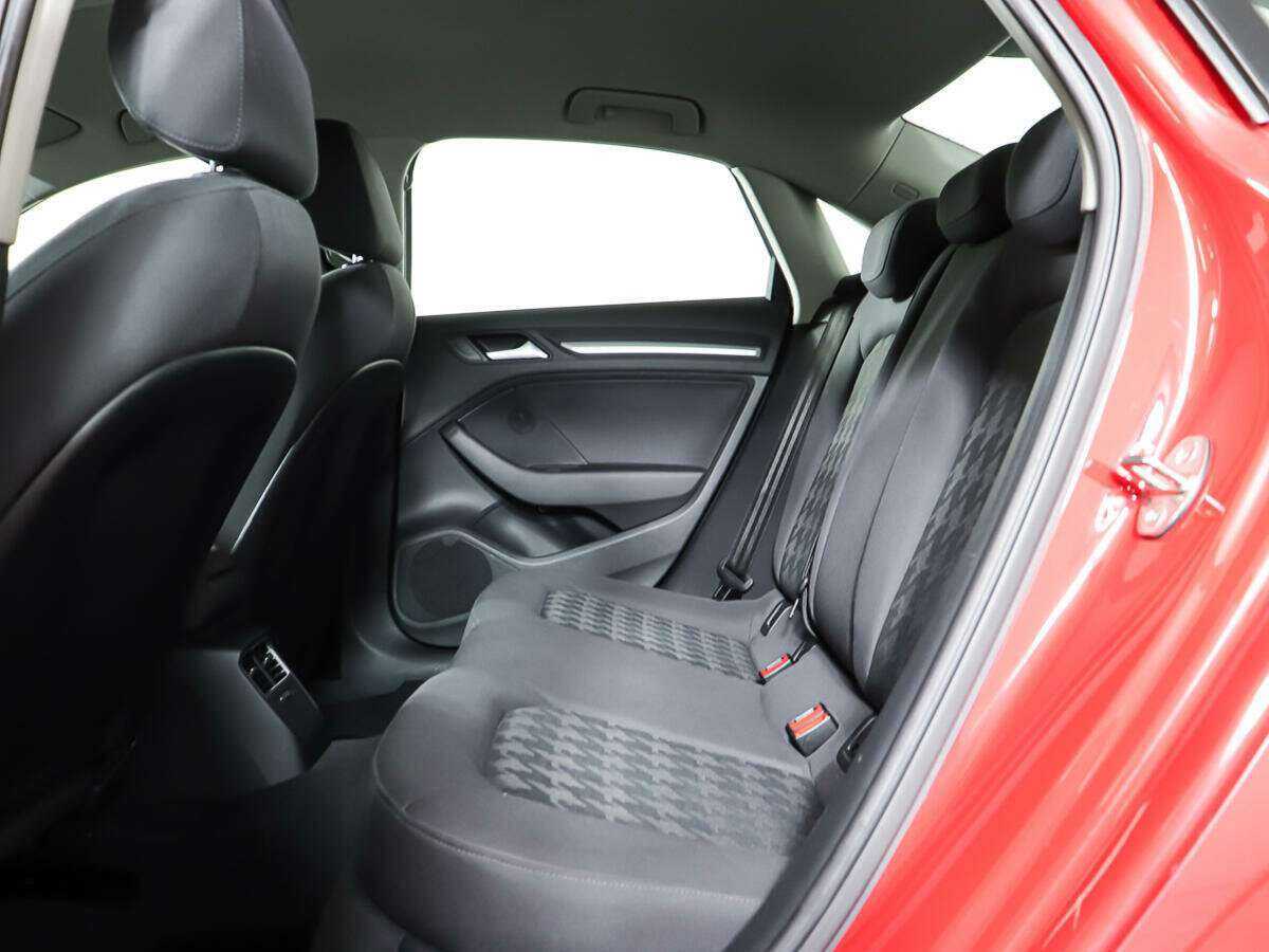 Audi A3 с пробегом — 2015 год. Фото: #10