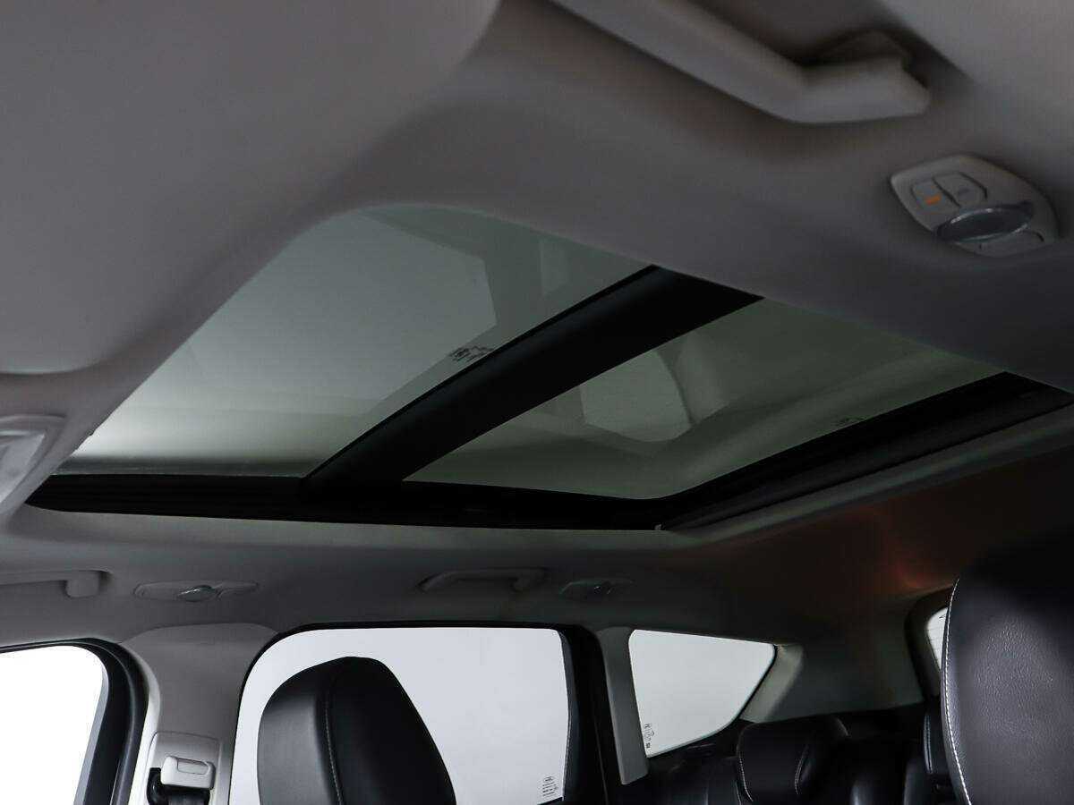 Ford Kuga с пробегом — 2013 год. Фото: #20