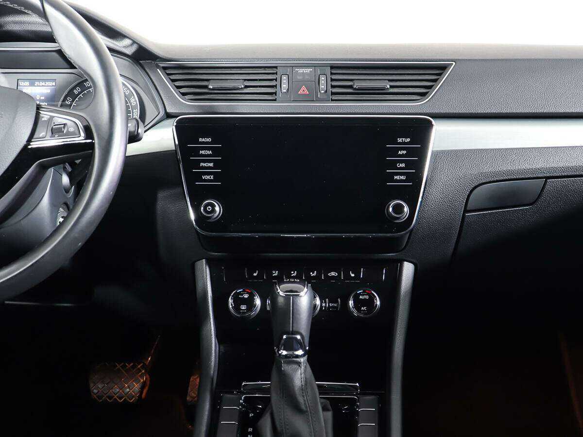 Skoda Superb с пробегом — 2017 год. Фото: #10