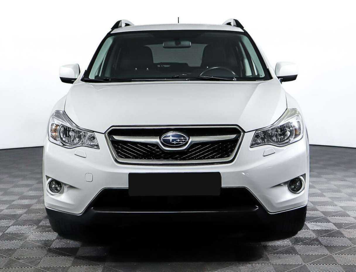 Subaru XV с пробегом — 2012 год. Фото: #1