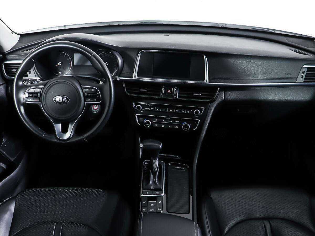 Kia Optima с пробегом — 2017 год. Фото: #12