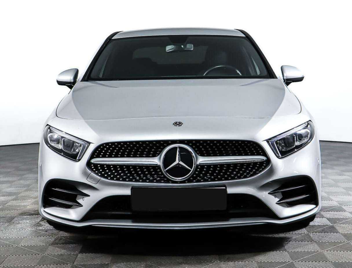 Mercedes-Benz A-Класс с пробегом — 2019 год. Фото: #1