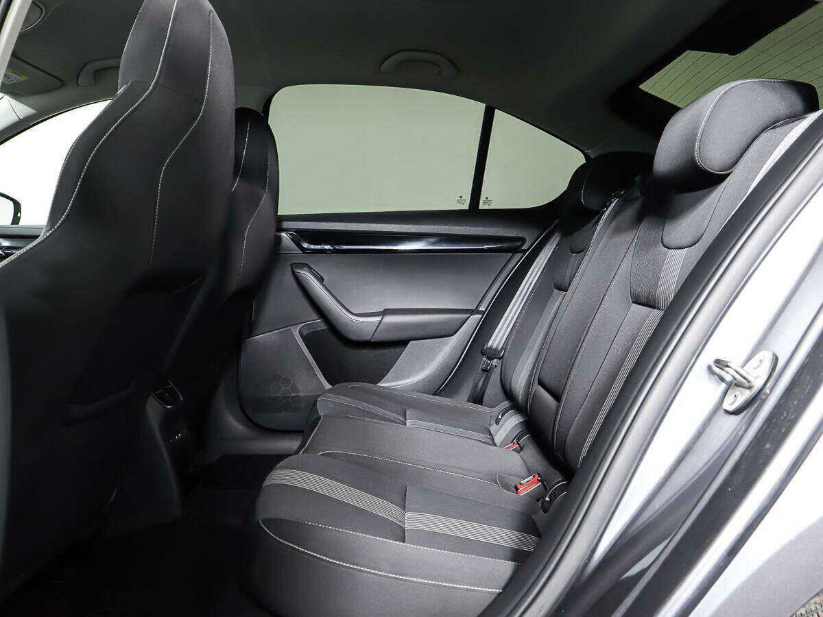 Skoda Octavia с пробегом — 2017 год. Фото: #10