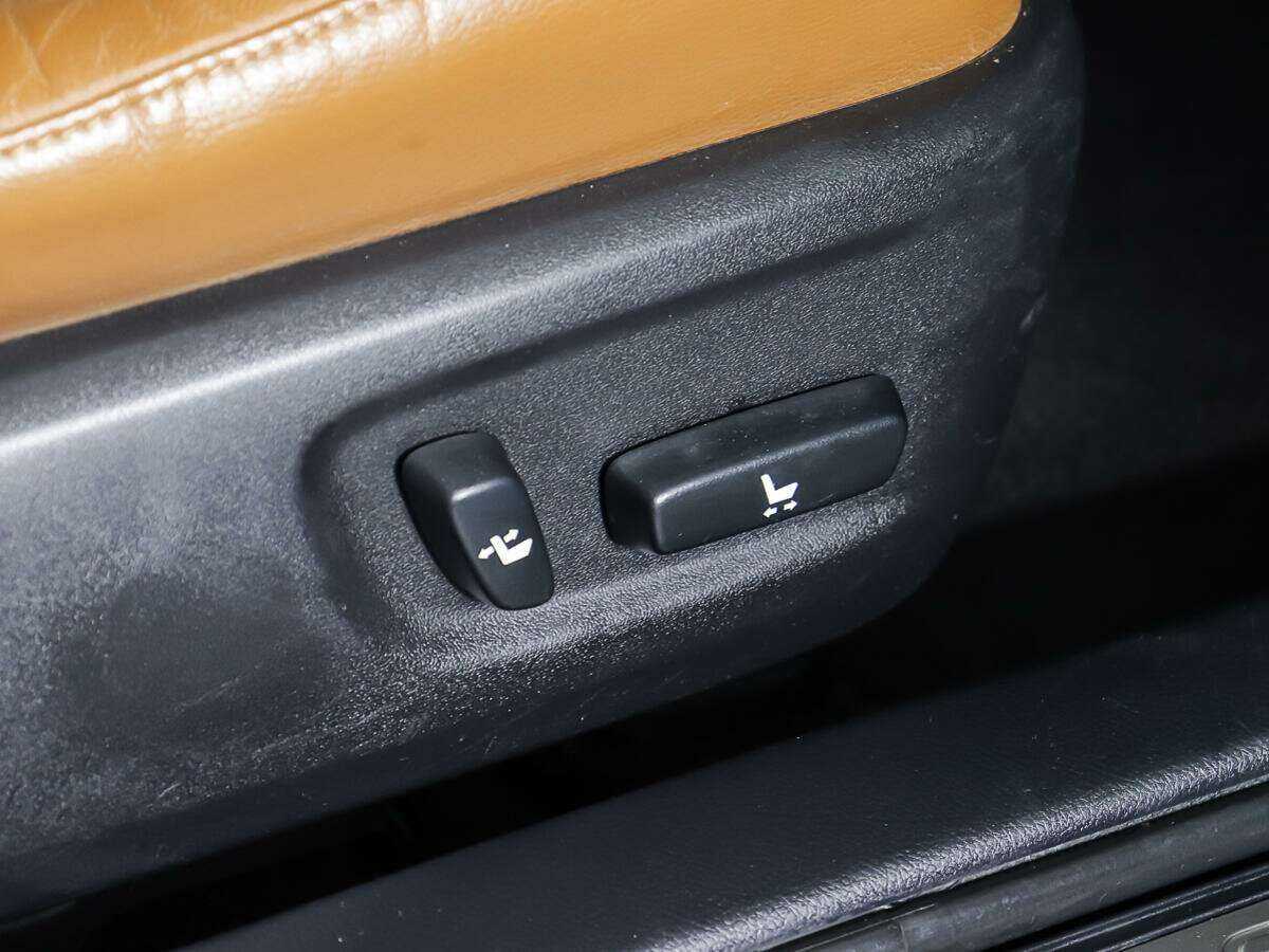 Toyota Camry с пробегом — 2017 год. Фото: #14