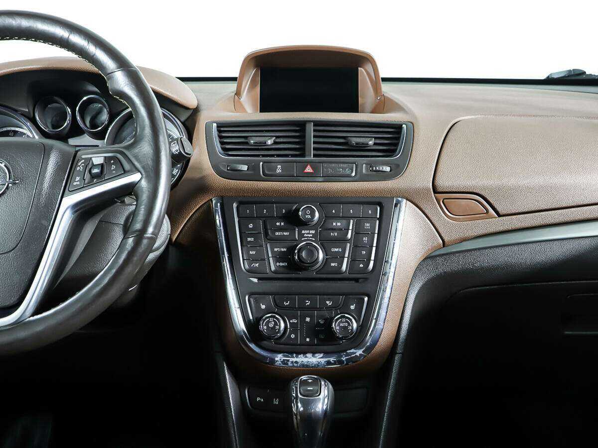 Opel Mokka с пробегом — 2013 год. Фото: #11