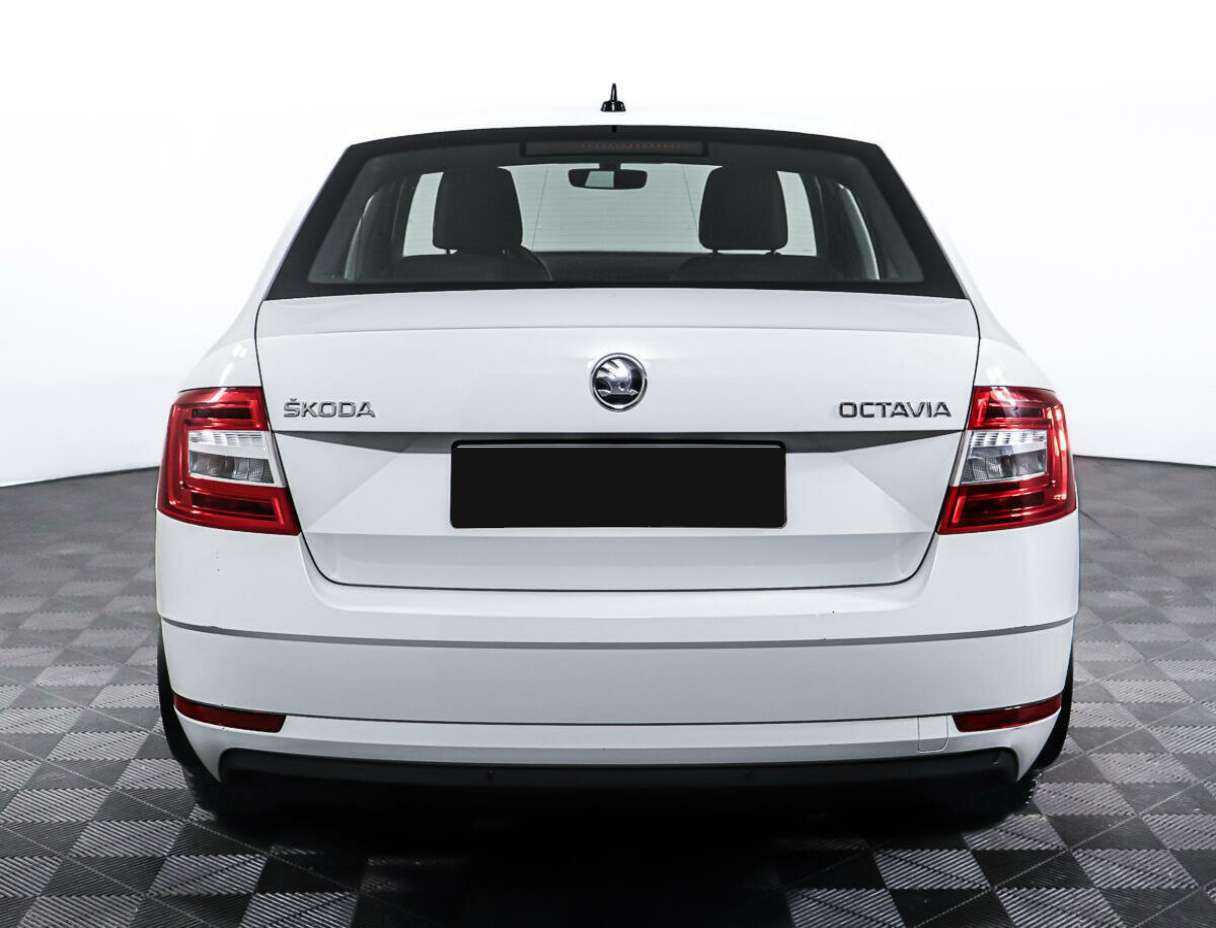 Skoda Octavia с пробегом — 2018 год. Фото: #5