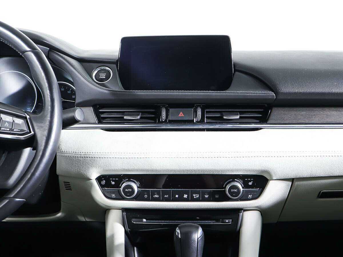 Mazda 6 с пробегом — 2020 год. Фото: #11