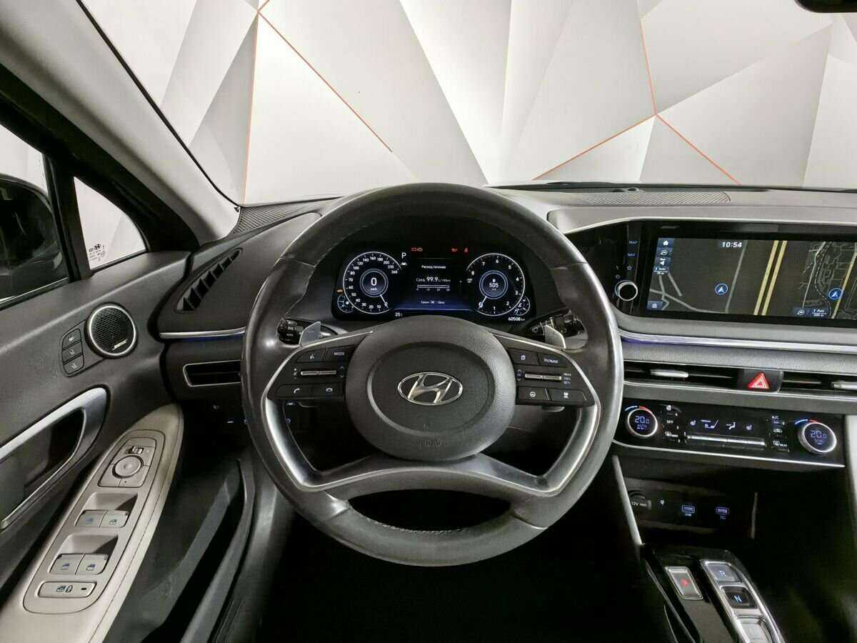 Hyundai Sonata с пробегом — 2020 год. Фото: #15