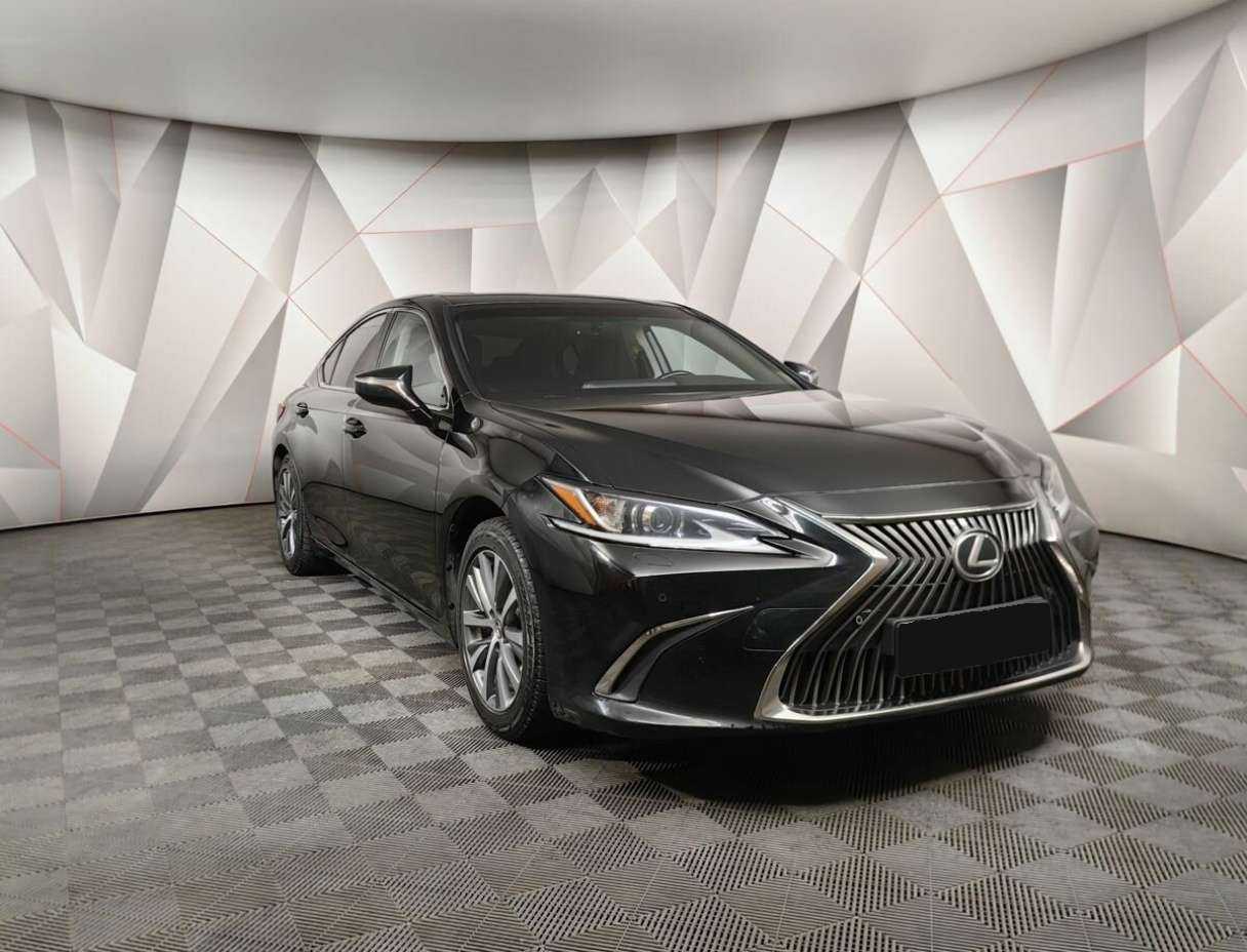 Lexus ES с пробегом — 2019 год. Фото: #2