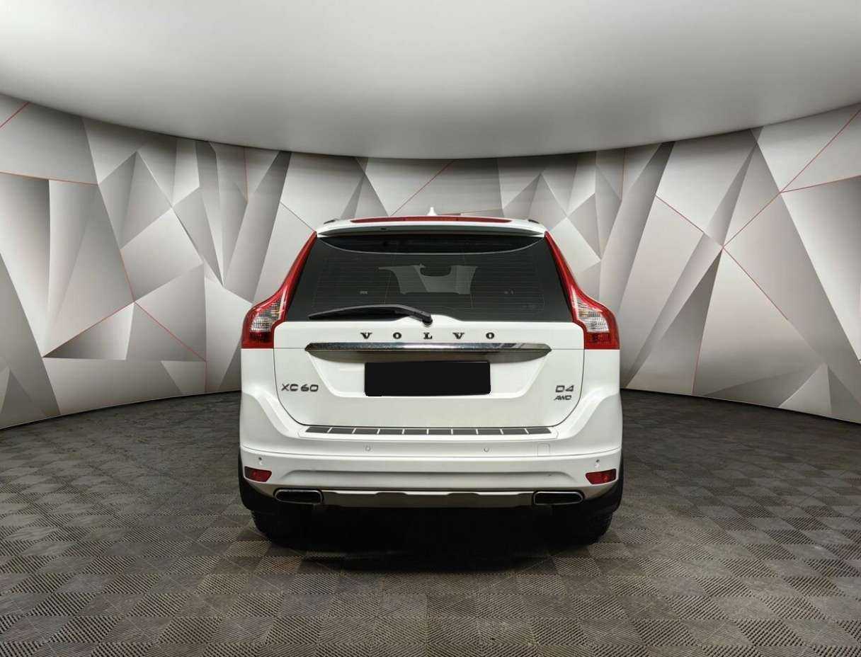 Volvo XC60 с пробегом — 2016 год. Фото: #6