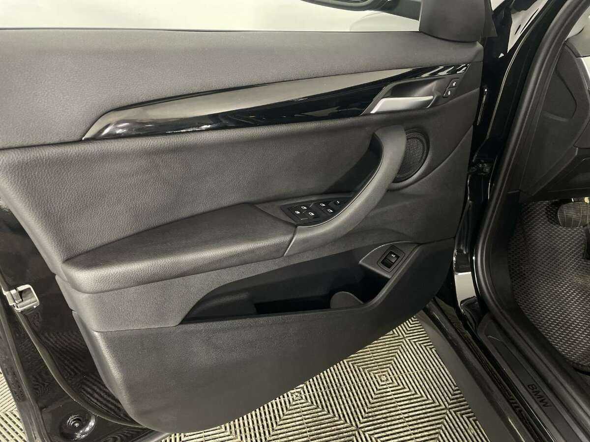 BMW X1 с пробегом — 2021 год. Фото: #6