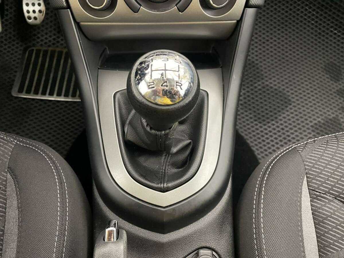 Peugeot 408 с пробегом — 2016 год. Фото: #12