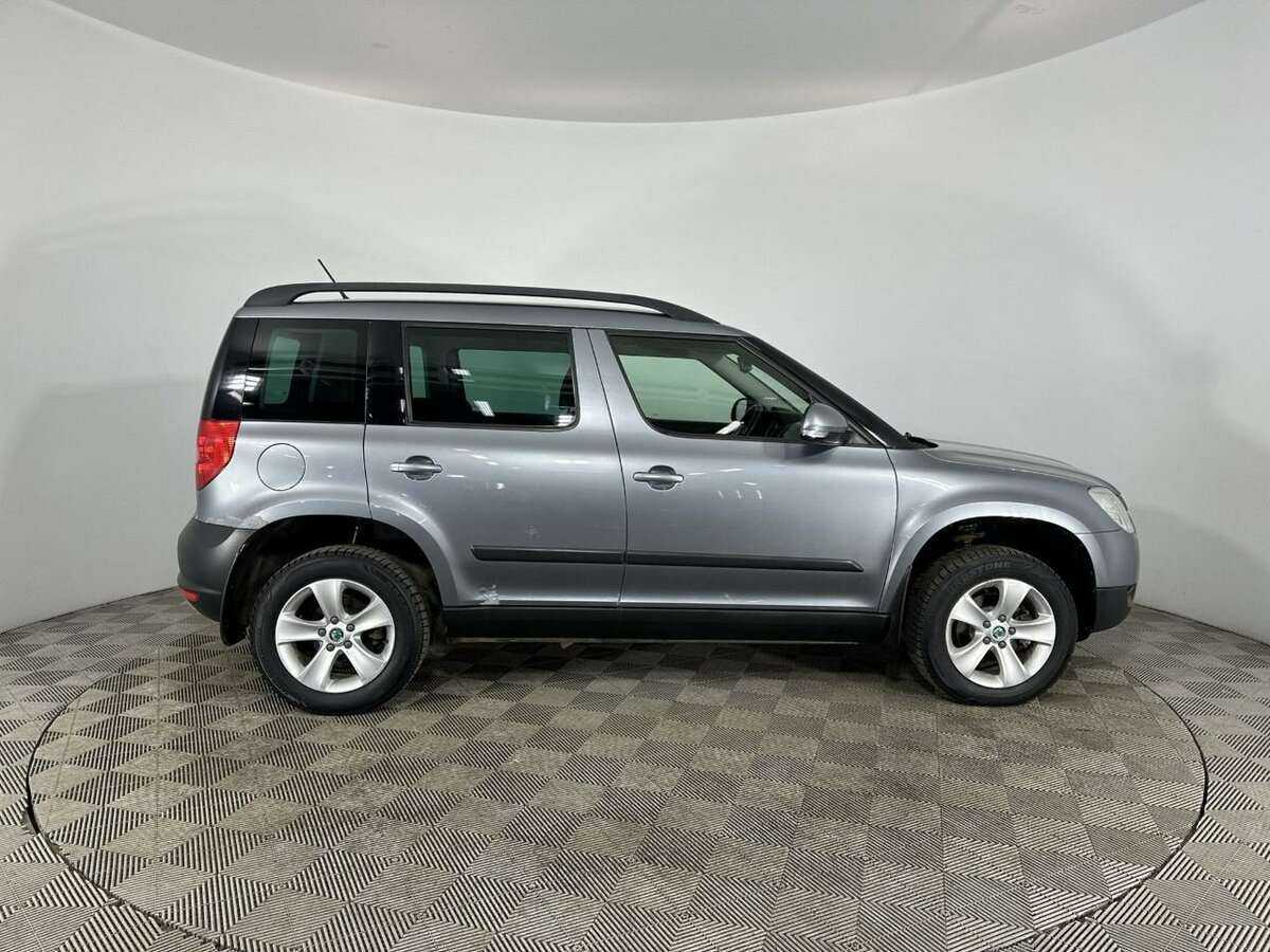Skoda Yeti с пробегом — 2012 год. Фото: #3