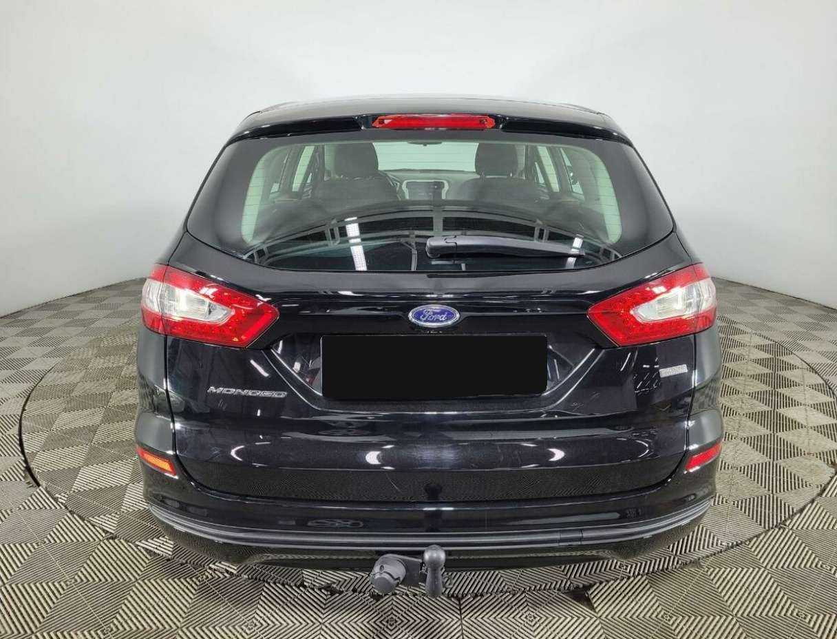 Ford Mondeo с пробегом — 2016 год. Фото: #2